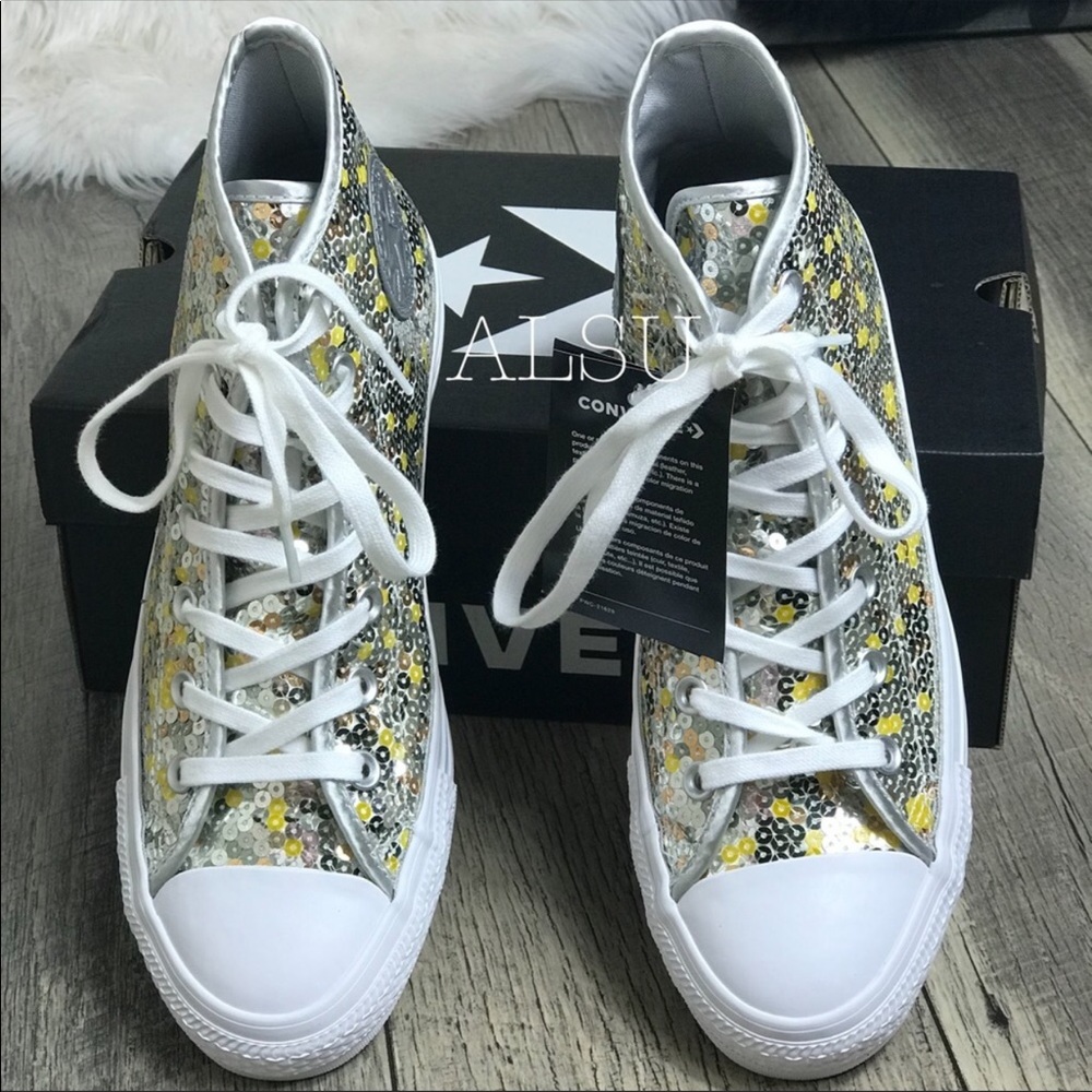WOMEN’S-CONVERSE SILVER/GOLD/WHITE SNEAKERS